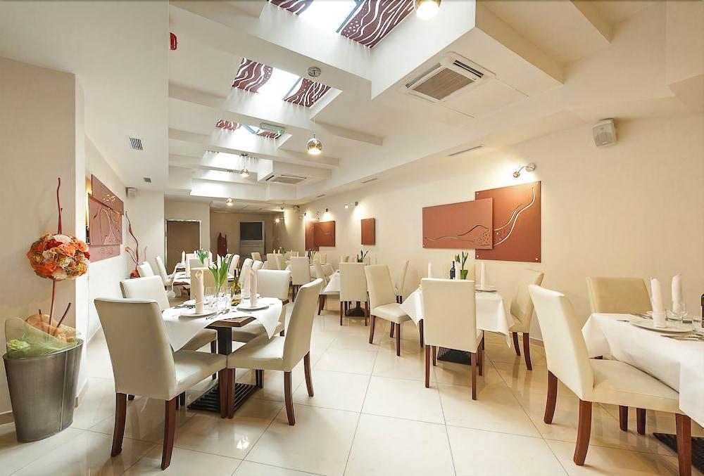 Hotel Alexander Krakow Bagian luar foto