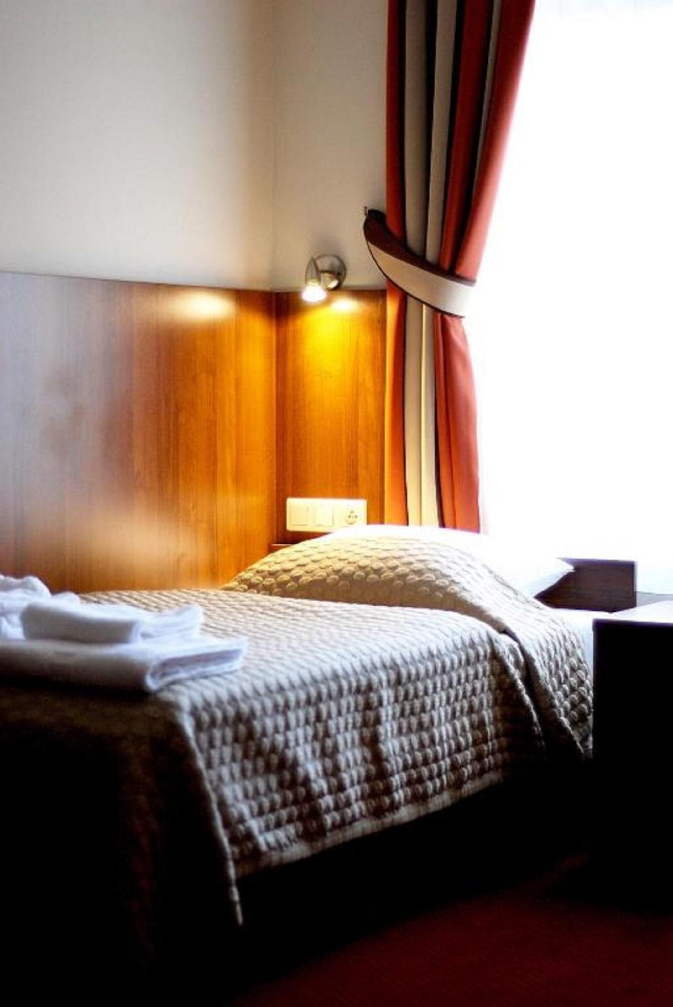 Hotel Alexander Krakow Bagian luar foto