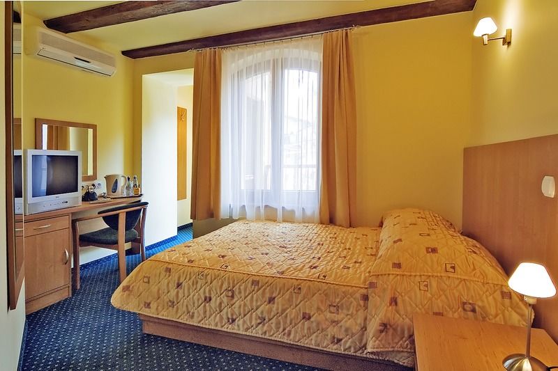 Hotel Alexander Krakow Bagian luar foto